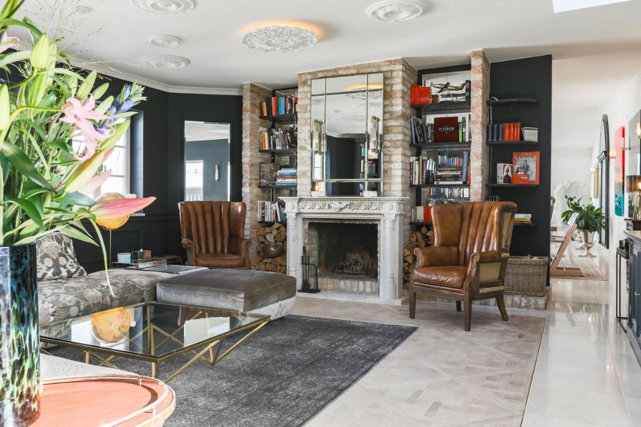 Appartamento Alte Schoenhauser Penthouse By Suite030 Berlino